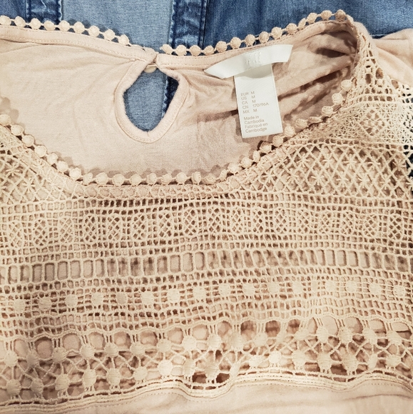 Blush H & M sleeveless blouse size medium - Picture 3 of 4